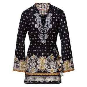 ROBERT GRAHAM Tunic Top (101)